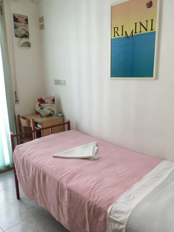 Hotel Peonia ريميني المظهر الخارجي الصورة